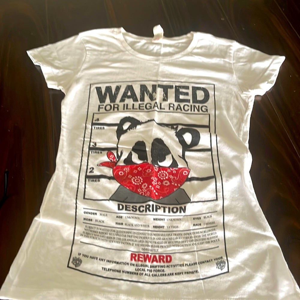 tee shirt